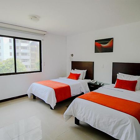 Hotel Pinares Plaza Pereira Zewnętrze zdjęcie