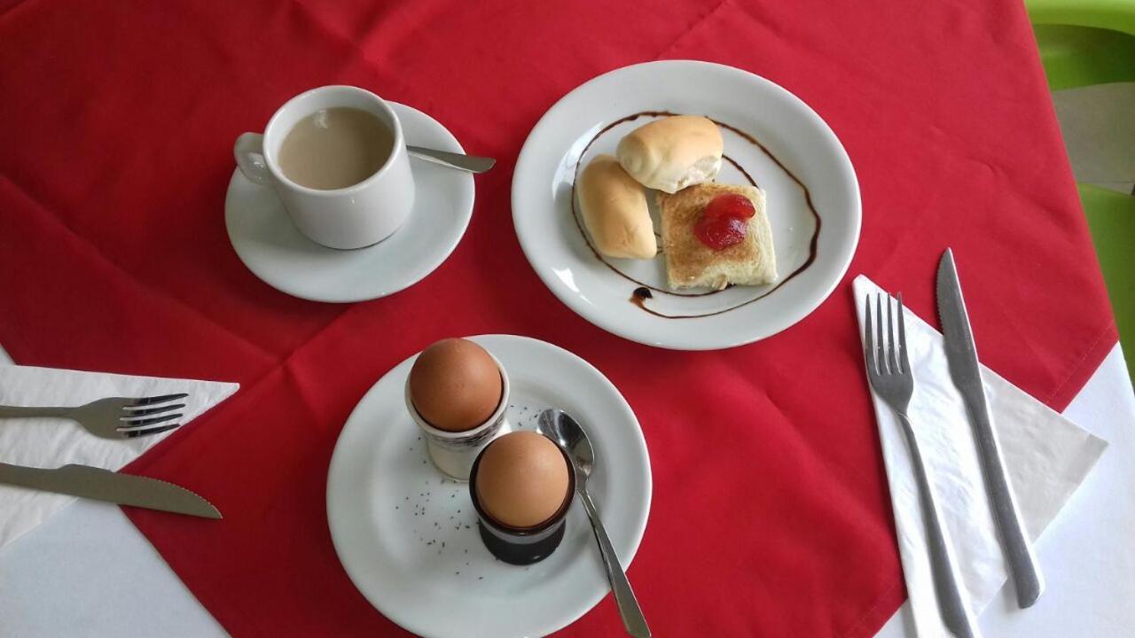 Hotel Pinares Plaza Pereira Zewnętrze zdjęcie
