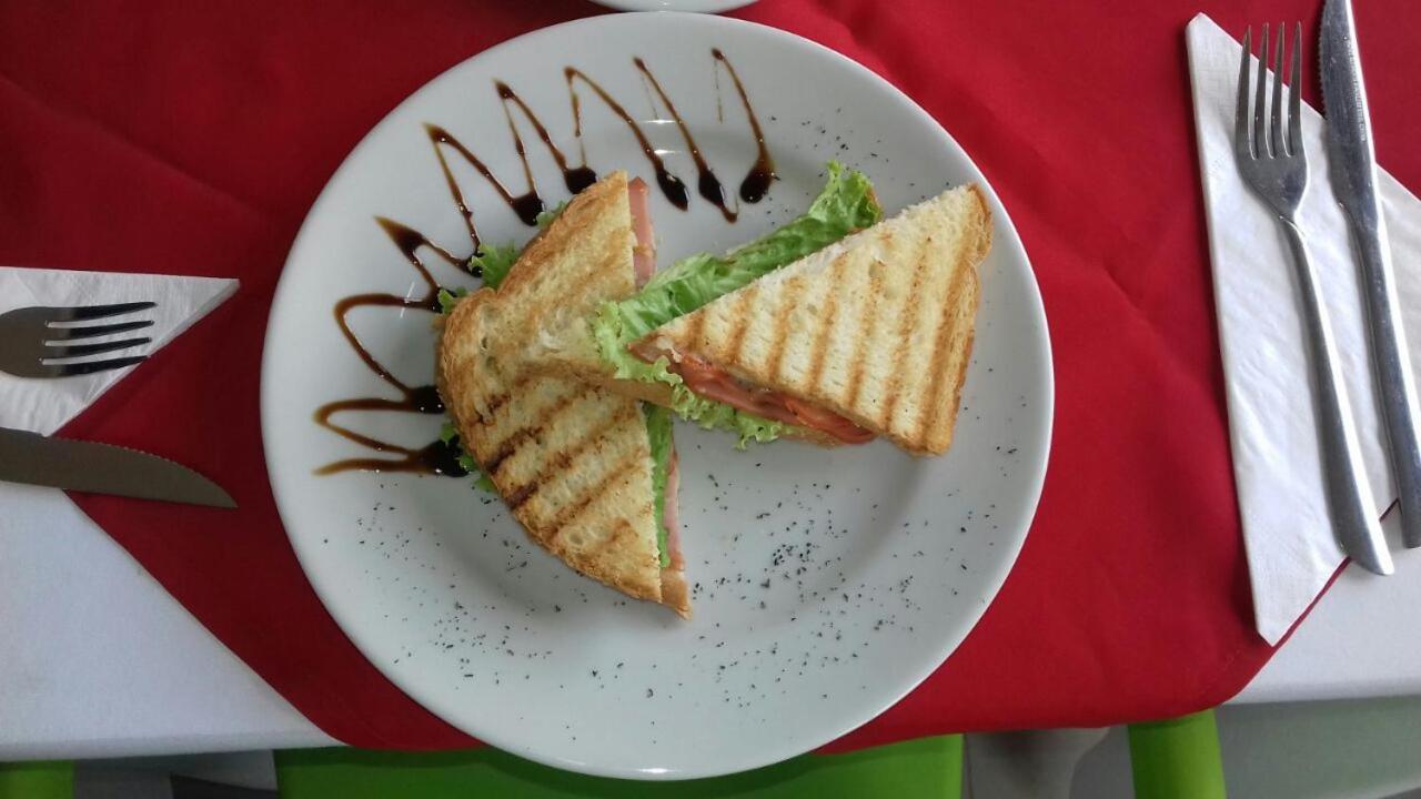 Hotel Pinares Plaza Pereira Zewnętrze zdjęcie