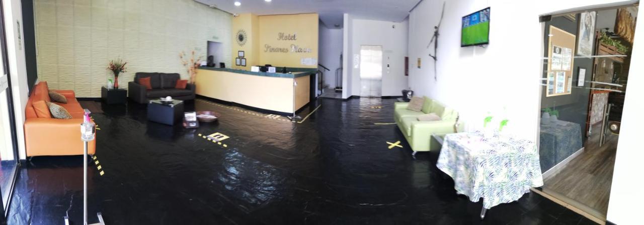 Hotel Pinares Plaza Pereira Zewnętrze zdjęcie