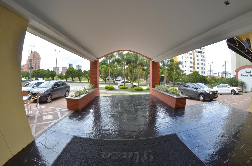 Hotel Pinares Plaza Pereira Zewnętrze zdjęcie