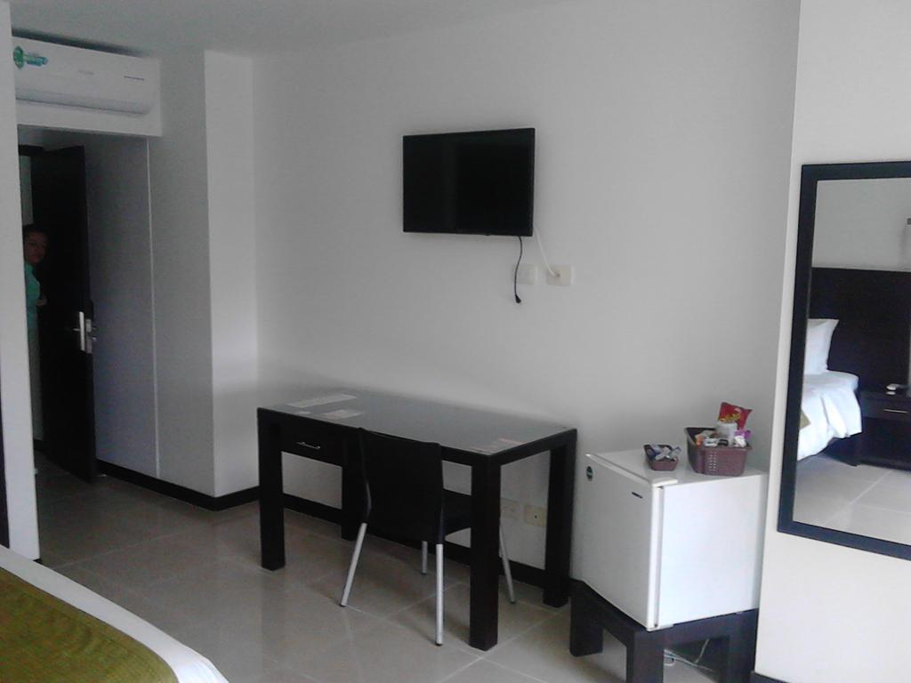 Hotel Pinares Plaza Pereira Zewnętrze zdjęcie