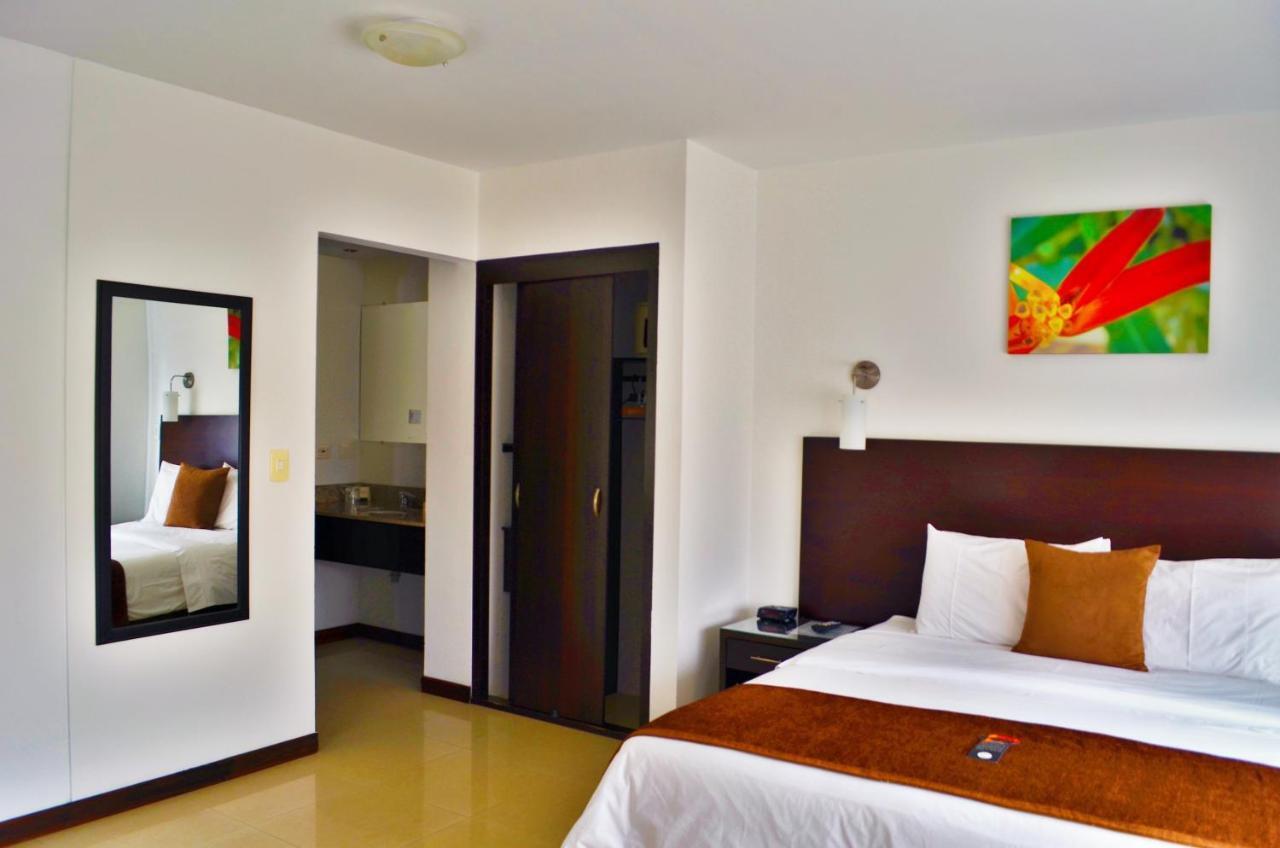Hotel Pinares Plaza Pereira Pokój zdjęcie